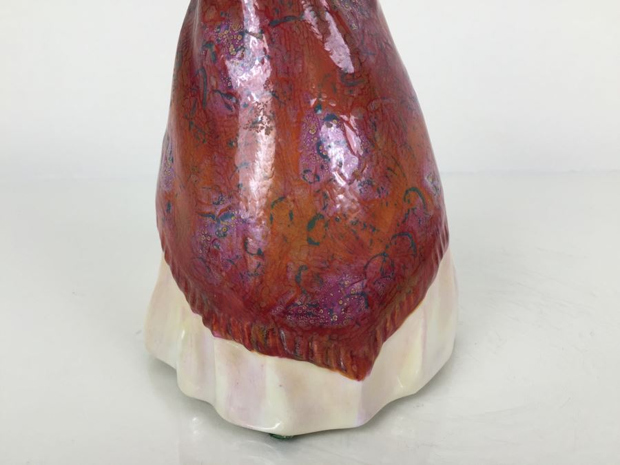 Royal Doulton Figurine 'Paisley Shawl' HN1987 [Photo 10]