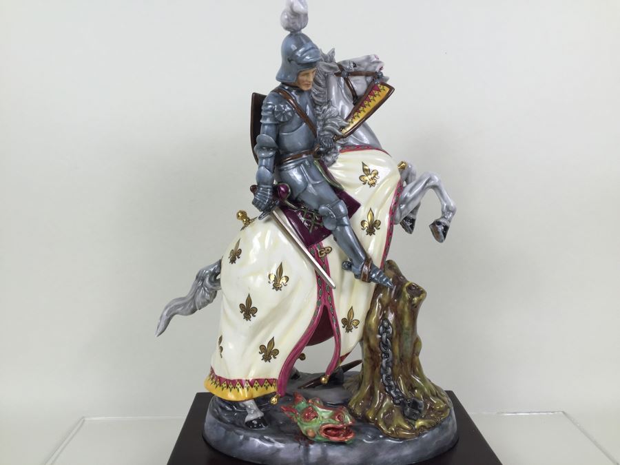 Royal Doulton Large 'St. George and The Dragon' HN2856 Figure Retails For $7,000 [Photo 5]