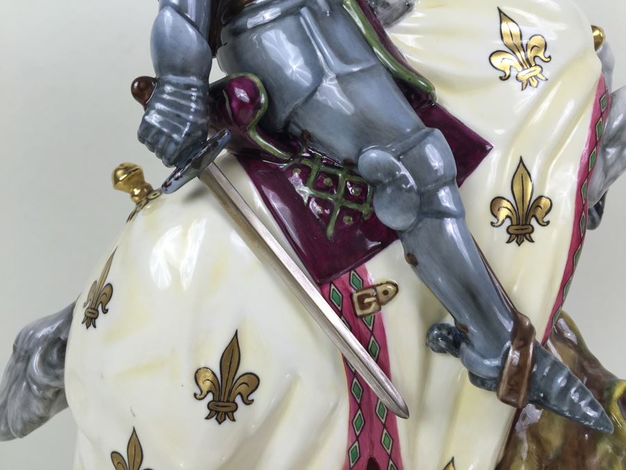 Royal Doulton Large 'St. George and The Dragon' HN2856 Figure Retails For $7,000 [Photo 11]