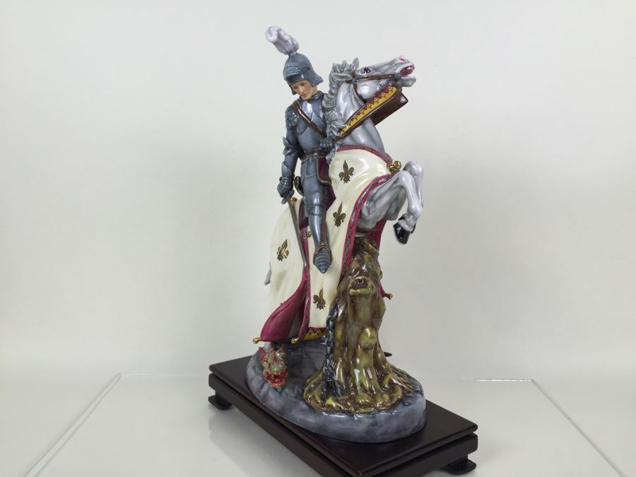 Royal Doulton Large 'St. George and The Dragon' HN2856 Figure Retails For $7,000 [Photo 18]