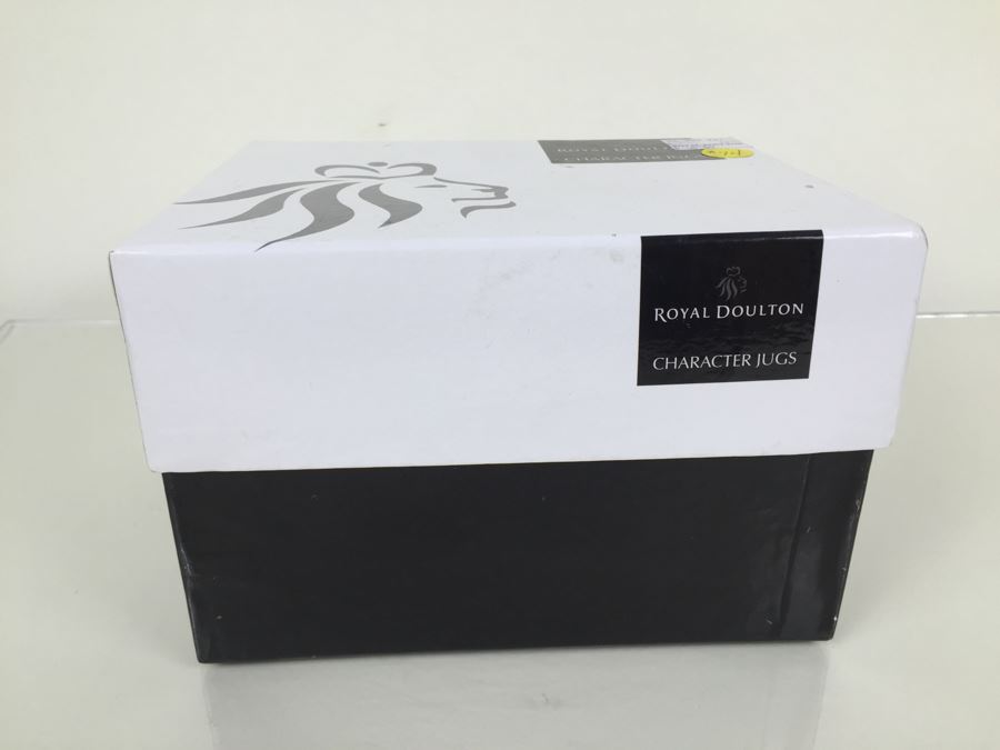 Royal Doulton Large 'Fireman' D7215 Character Jug With Box Signed 2007 Exclusively For The Royal Doulton International Collectors Club [Photo 5]