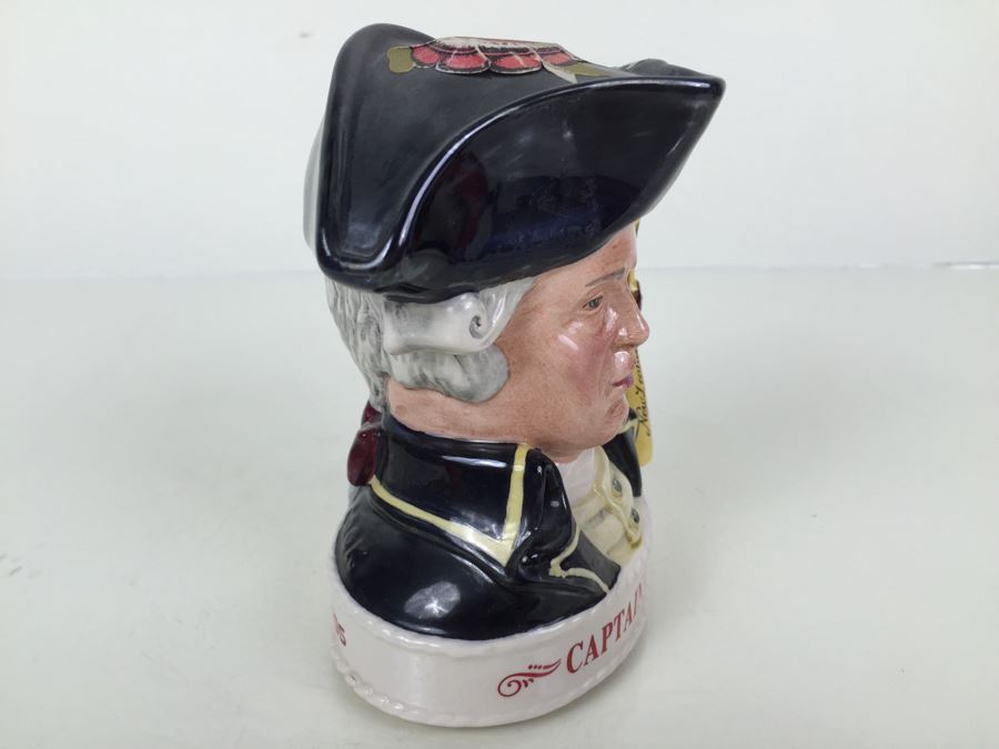 Royal Doulton Small 'Captain Cook' Character Jug Jim Beam Liquor Decanter [Photo 11]