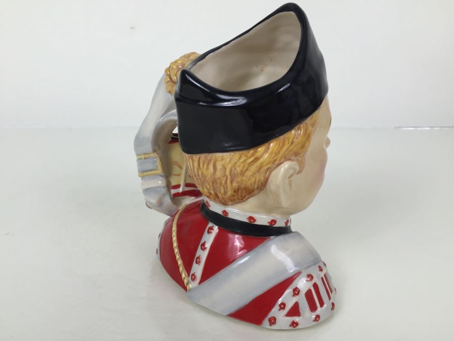 Royal Doulton Medium 'North Staffordshire Drummer Boy' D7211 Character Jug 2005 Exclusively For The Royal Doulton International Collectors Club [Photo 8]