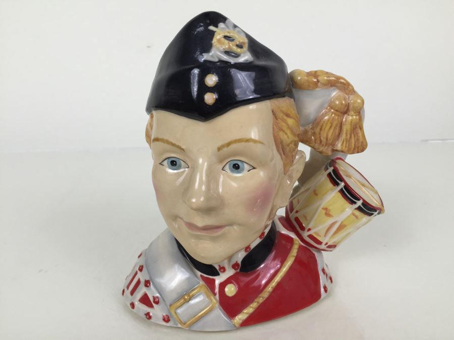 Royal Doulton Medium 'North Staffordshire Drummer Boy' D7211 Character Jug 2005 Exclusively For The Royal Doulton International Collectors Club [Photo 1]