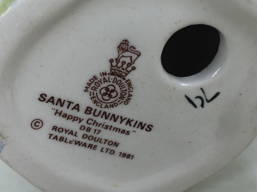 Pair Of Royal Doulton Santa Bunnykins 'Happy Christmas' DB17 1981 One Is Signed [Photo 11]