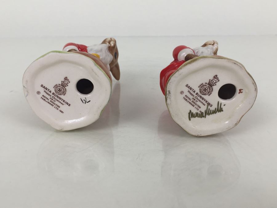 Pair Of Royal Doulton Santa Bunnykins 'Happy Christmas' DB17 1981 One Is Signed [Photo 3]