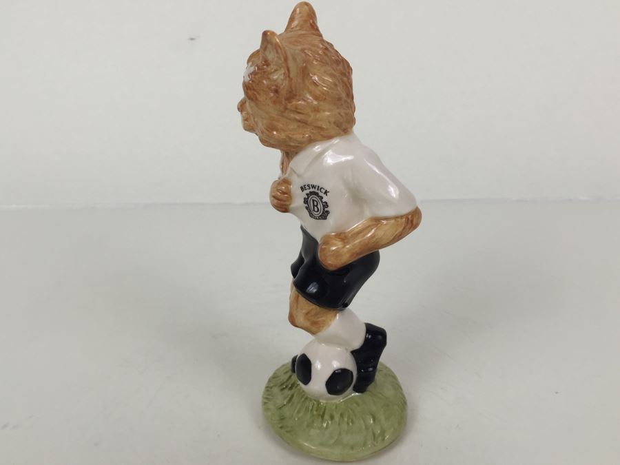 Beswick Royal Doulton The Footballing Felines Collection FF4 'Dribble' 1998 Limited Edition 152 Of 1,500 [Photo 2]
