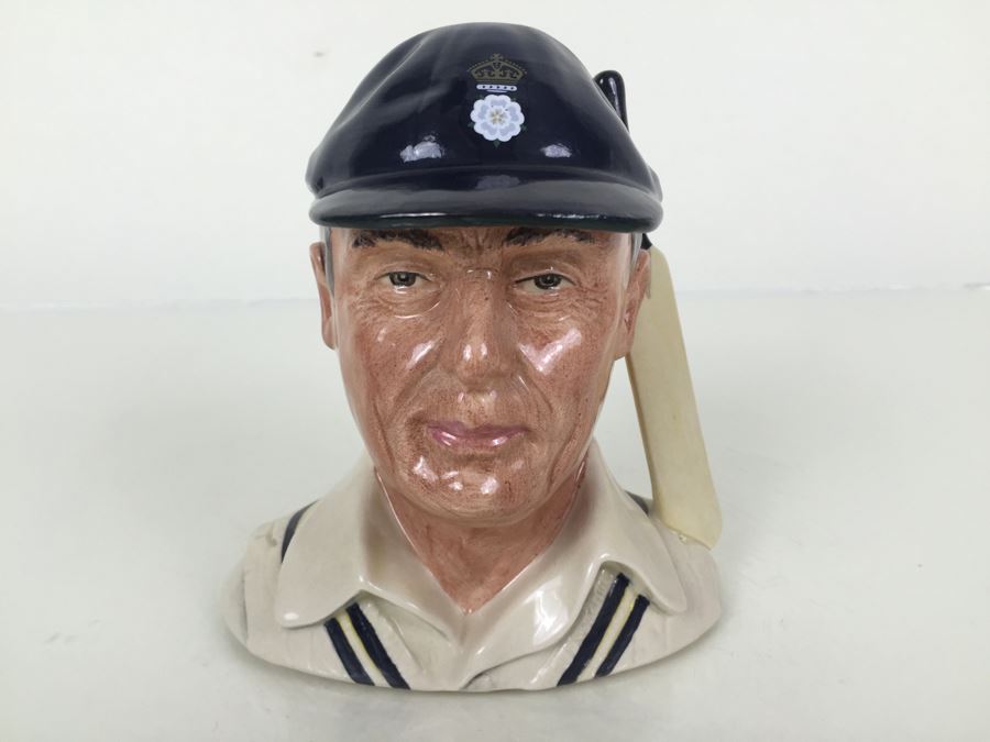 Royal Doulton Medium Character Jug The Hampshire Cricketer D6739 1985 Limited Edition 577 Of 5,000 [Photo 1]