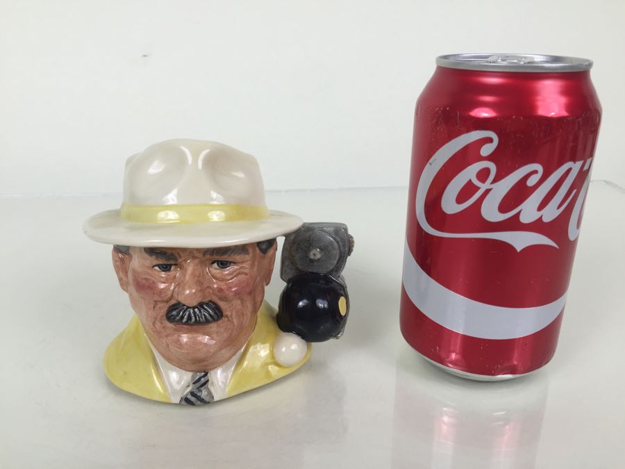 Royal Doulton Small Character Jug 'The Bowls Player' D6896 1991 Signed By Michael Doulton [Photo 4]