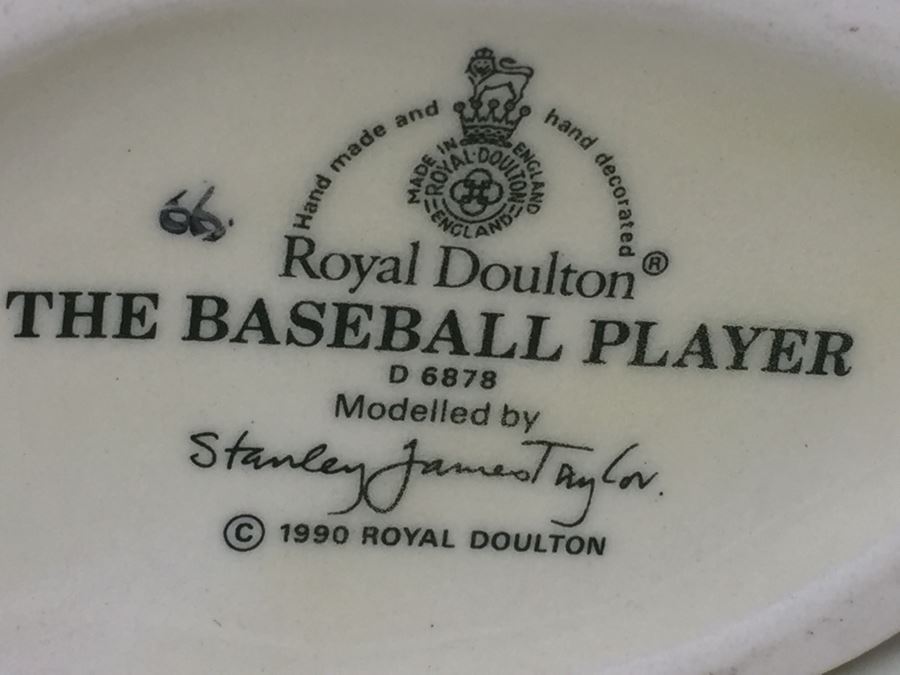 Royal Doulton Small Character Jug 'The Baseball Player' D6878 1990 [Photo 9]