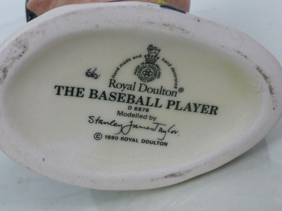 Royal Doulton Small Character Jug 'The Baseball Player' D6878 1990 [Photo 3]