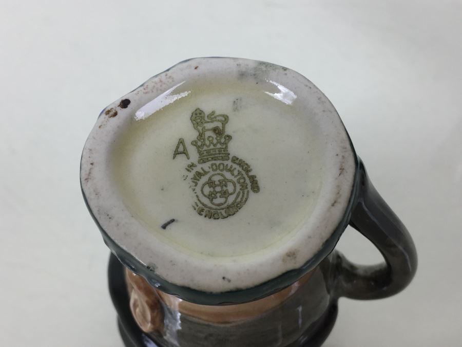 Pair Of Royal Doulton Small Character Jugs 'The Mikado' D6525 1958 [Photo 10]