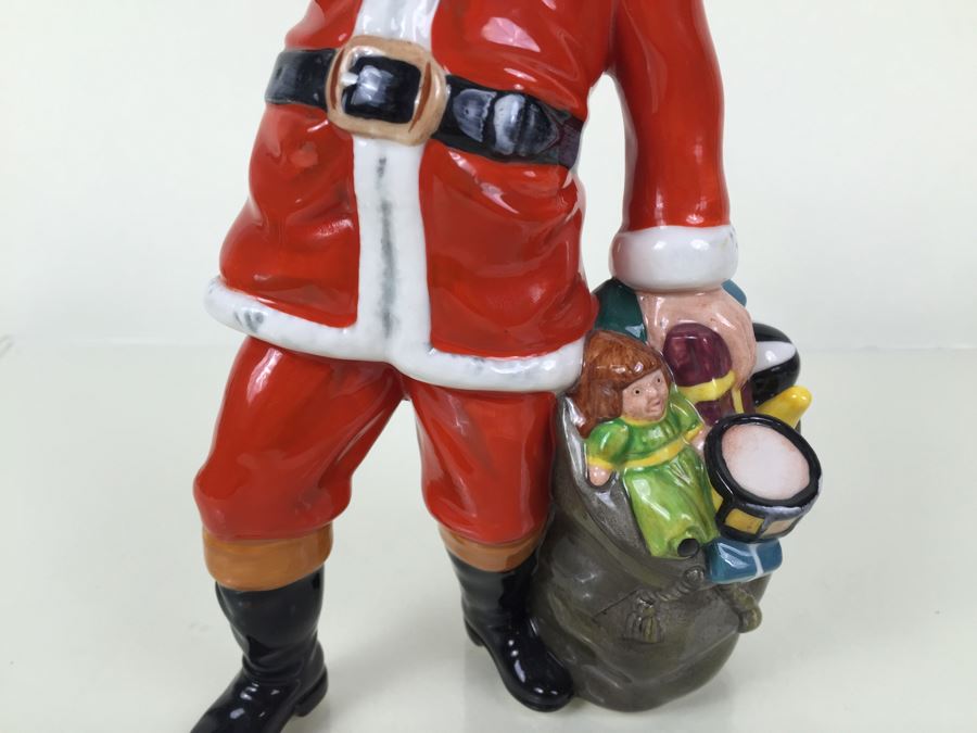 Royal Doulton Large Figure 'Santa Claus' HN2725 1981 [Photo 12]