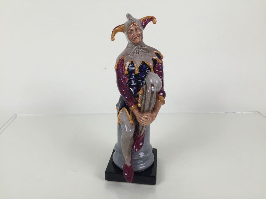 Royal Doulton Figure 'The Jester' HN2016 [Photo 11]