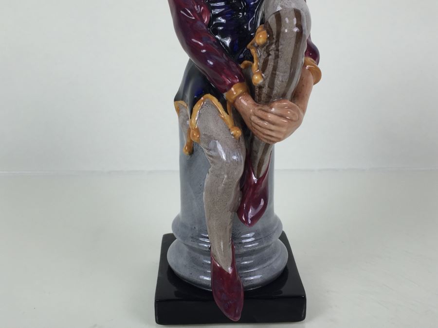 Royal Doulton Figure 'The Jester' HN2016 [Photo 7]
