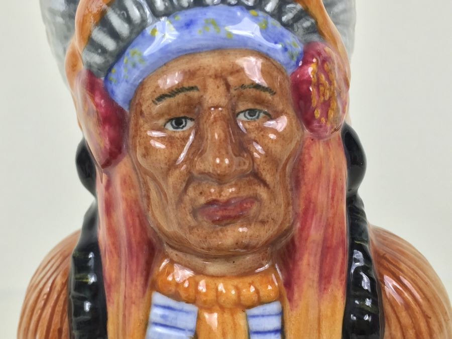 Royal Doulton Figure 'The Chief' HN2892 1978 [Photo 5]
