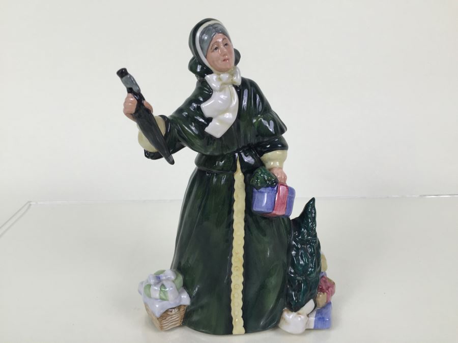 Royal Doulton Figure 'Christmas Parcels' HN2851 1977 [Photo 10]