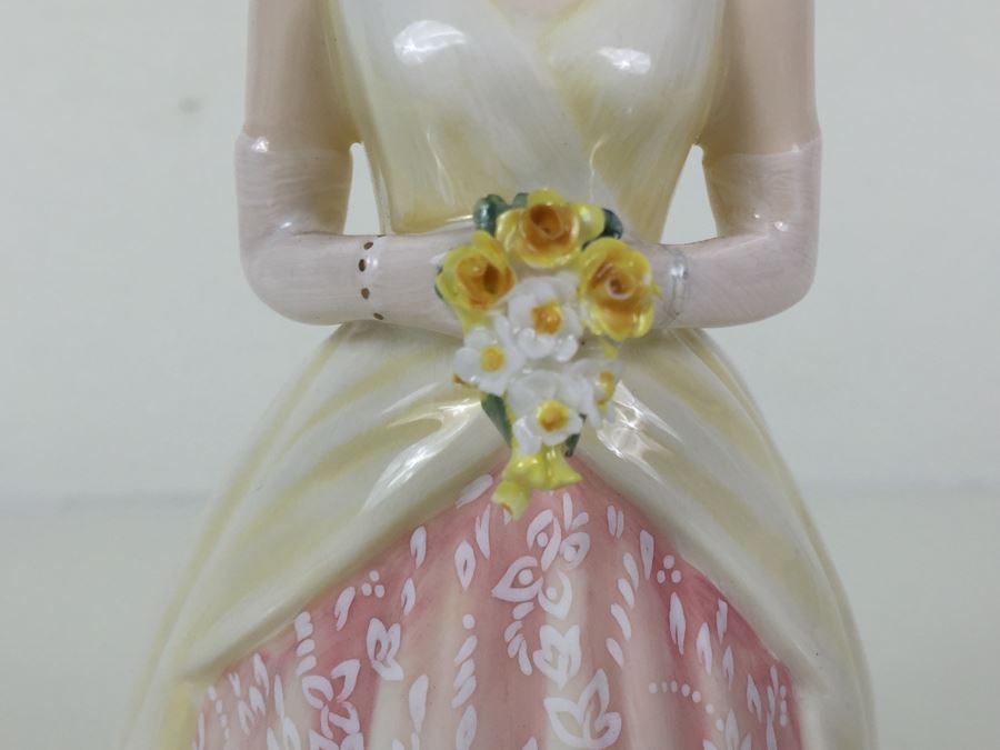 Royal Doulton Figure 'Her Majesty Queen Elizabeth II' HN3440 1992 Limited Edition 1,277 Of 3,500 [Photo 6]