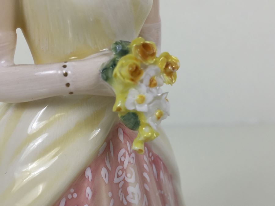 Royal Doulton Figure 'Her Majesty Queen Elizabeth II' HN3440 1992 Limited Edition 1,277 Of 3,500 [Photo 7]