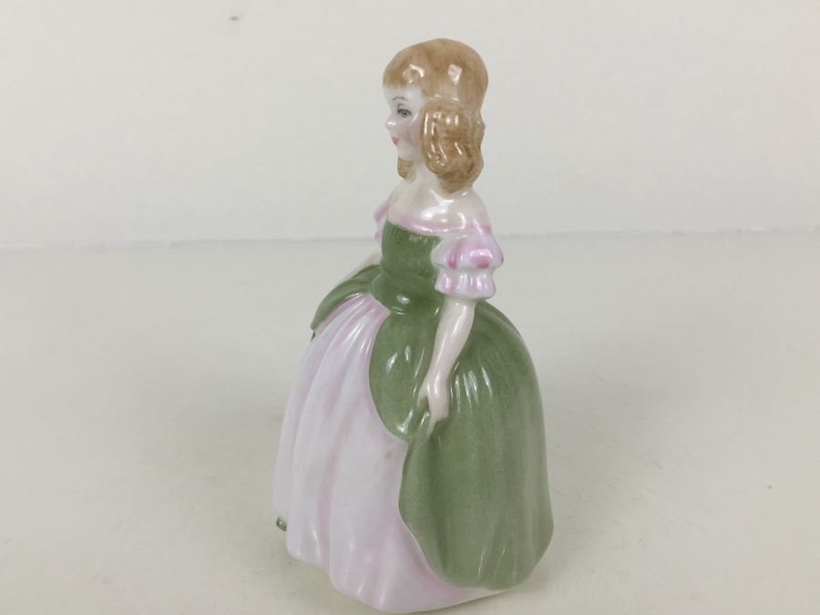 Royal Doulton Small Figure 'Penny' HN2338 1967 [Photo 6]