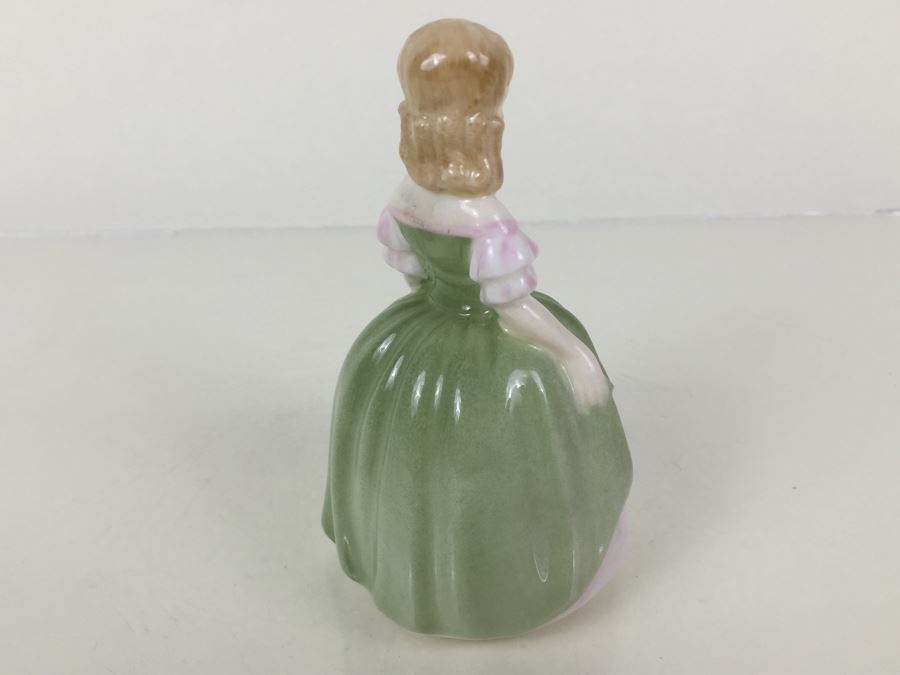 Royal Doulton Small Figure 'Penny' HN2338 1967 [Photo 2]