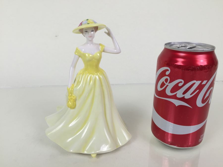 Royal Doulton Figure 'Spring Time' HN4586 2001 Signed By Michael Doulton [Photo 4]