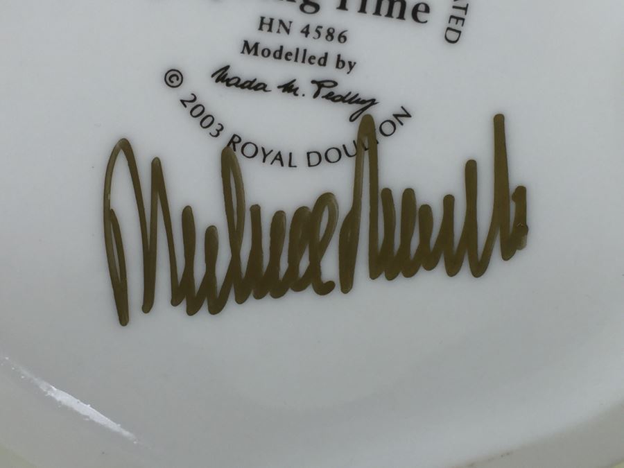 Royal Doulton Figure 'Spring Time' HN4586 2001 Signed By Michael Doulton [Photo 10]