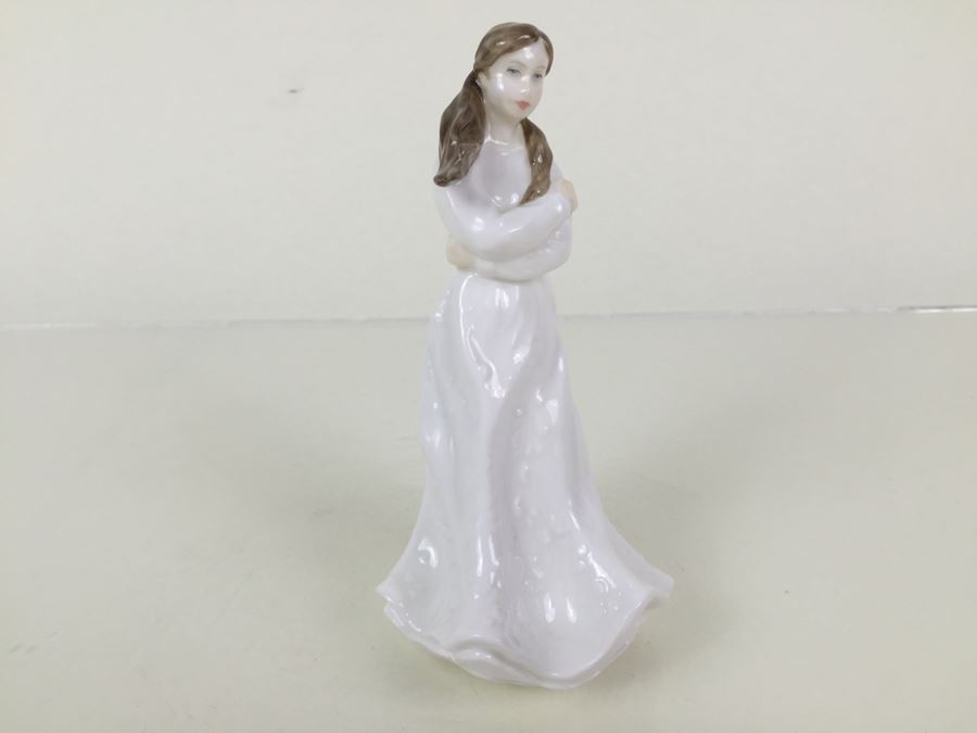 Royal Doulton Figure Sentiments 'Embrace' HN4258 2000 [Photo 8]
