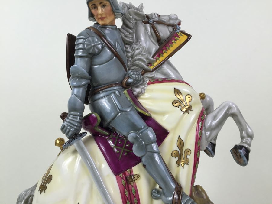 Royal Doulton Large Figure 'St. George And The Dragon' HN2856 1977 RARE Retails For $7,000 [Photo 9]