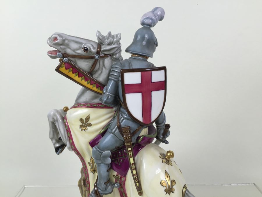 Royal Doulton Large Figure 'St. George And The Dragon' HN2856 1977 RARE Retails For $7,000 [Photo 20]