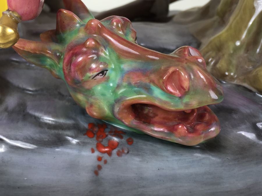 Royal Doulton Large Figure 'St. George And The Dragon' HN2856 1977 RARE Retails For $7,000 [Photo 11]