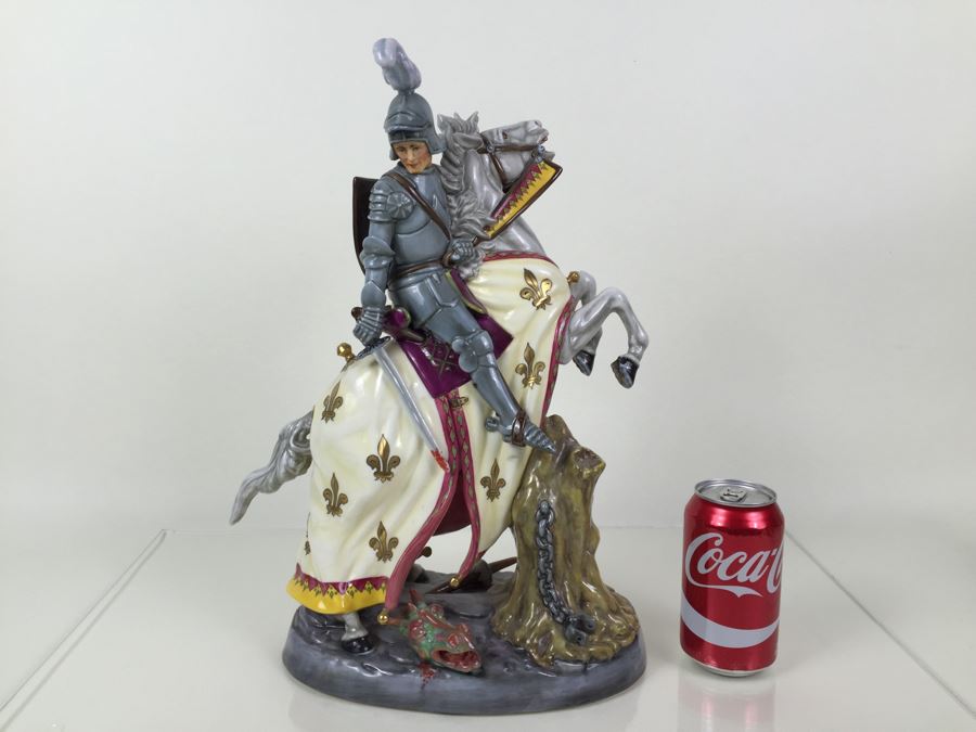 Royal Doulton Large Figure 'St. George And The Dragon' HN2856 1977 RARE Retails For $7,000 [Photo 4]