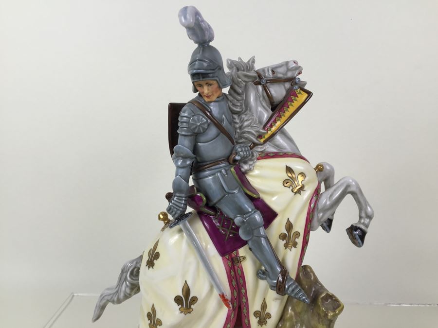 Royal Doulton Large Figure 'St. George And The Dragon' HN2856 1977 RARE Retails For $7,000 [Photo 14]