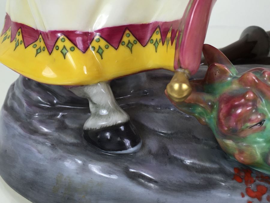 Royal Doulton Large Figure 'St. George And The Dragon' HN2856 1977 RARE Retails For $7,000 [Photo 12]