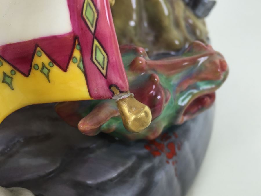 Royal Doulton Large Figure 'St. George And The Dragon' HN2856 1977 RARE Retails For $7,000 [Photo 22]