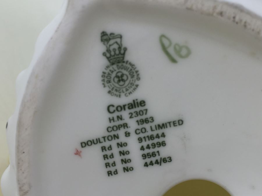 Royal Doulton Figure 'Coralie' HN2307 1963 [Photo 10]