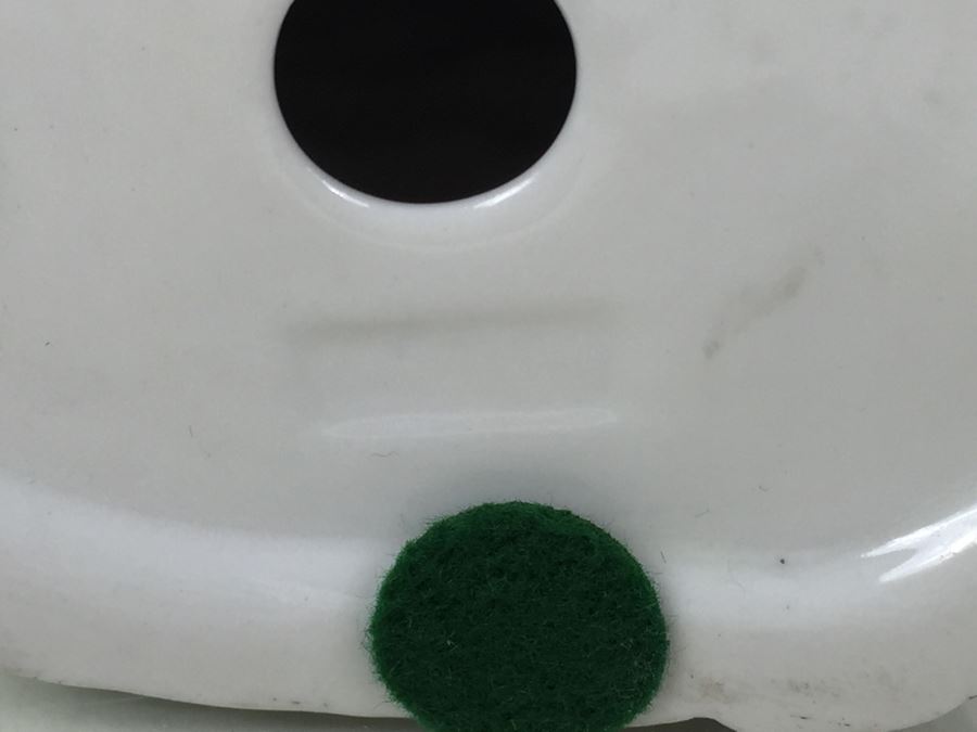 Royal Doulton Figure 'The Piper' HN2907 1979 [Photo 12]