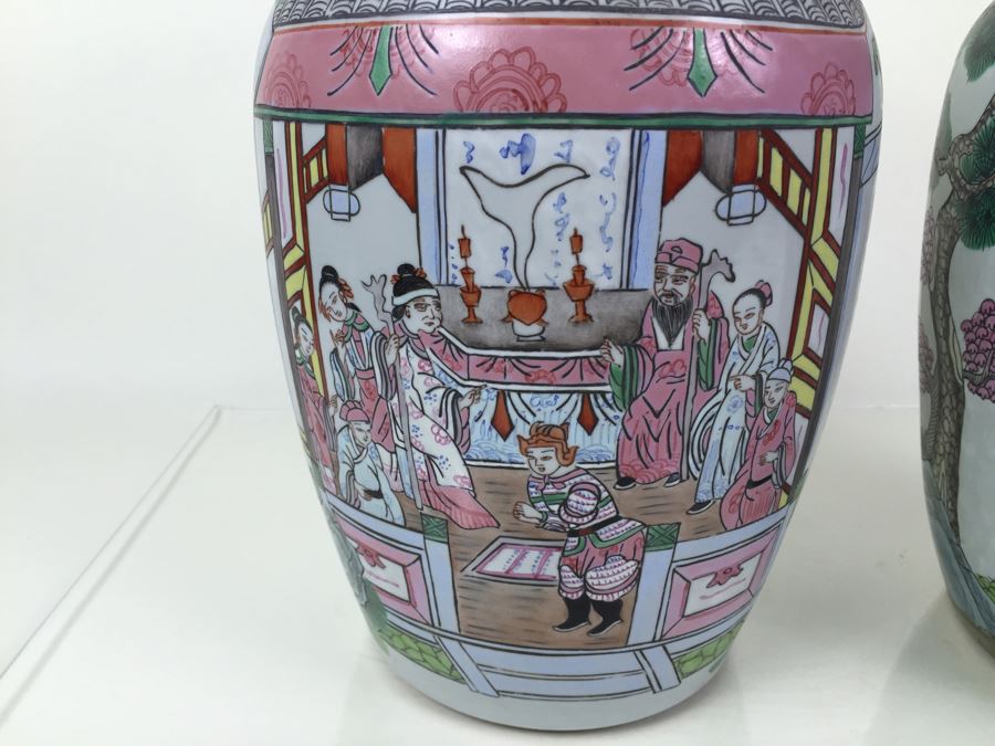 Pair Of Large Chinese Vases [Photo 26]