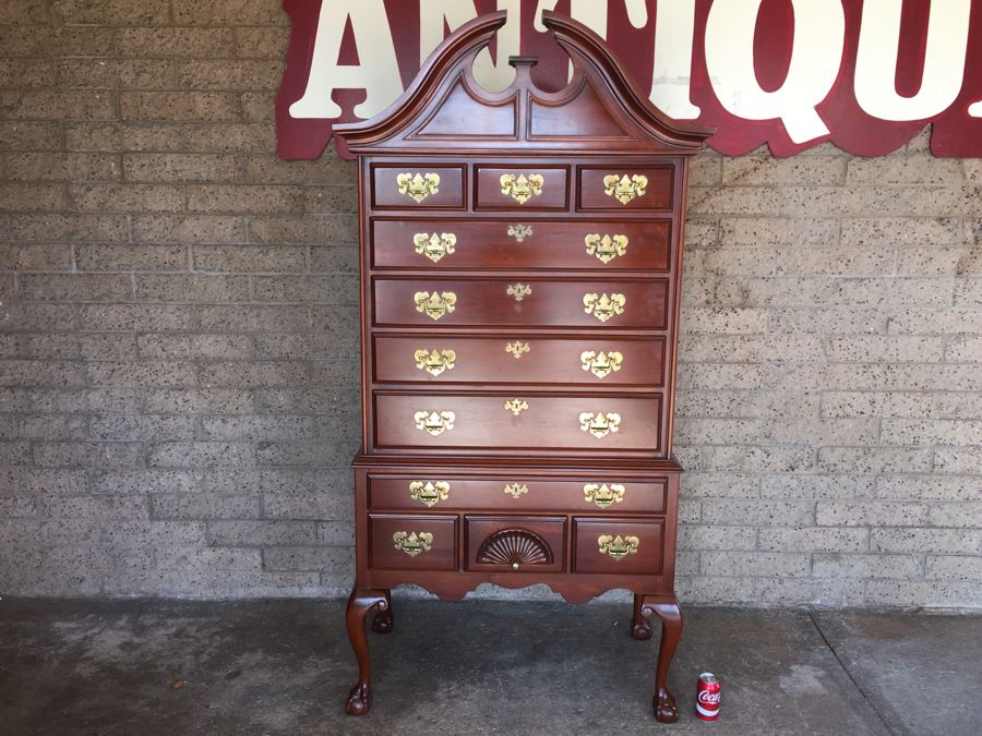 Chippendale Style Highboy Dresser Chest Of Drawers [Photo 9]