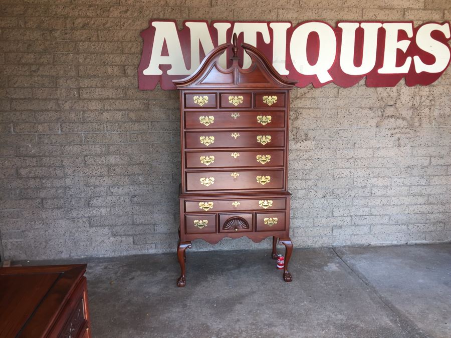 Chippendale Style Highboy Dresser Chest Of Drawers [Photo 17]