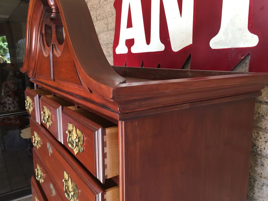 Chippendale Style Highboy Dresser Chest Of Drawers [Photo 13]