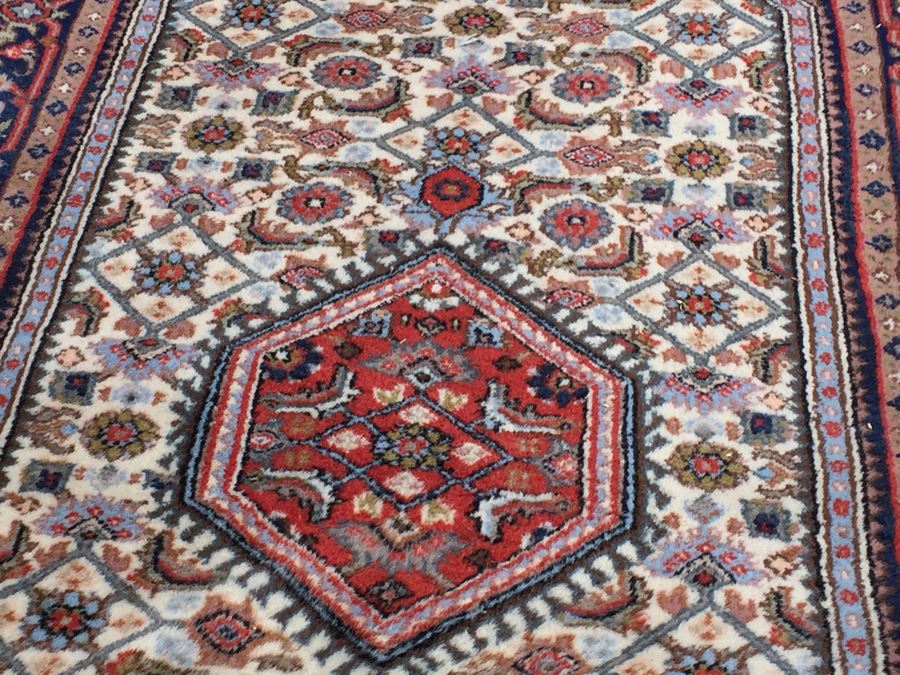 Beautiful Hand Knotted Wool Runner Persian Rug 102' x 32' [Photo 6]