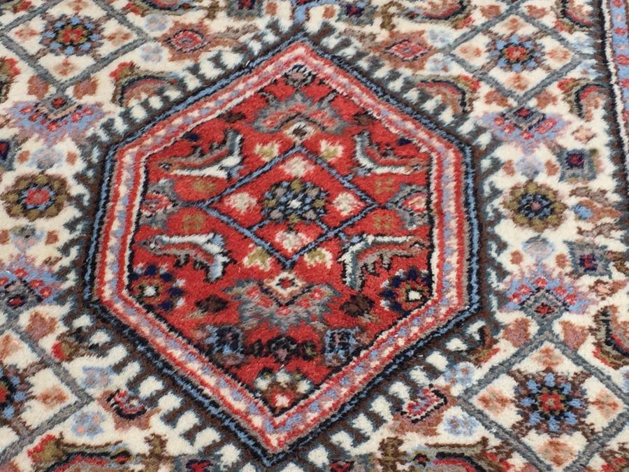 Beautiful Hand Knotted Wool Runner Persian Rug 102' x 32' [Photo 5]