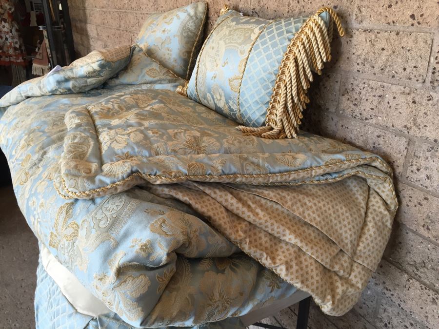 Croscill King Size Bedding Comforter, Bed Skirt And 2 Pillows [Photo 8]