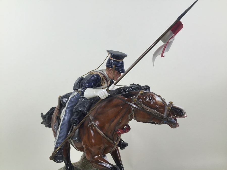 Royal Doulton Large Figure 'The Charge Of The Light Brigade' HN3718 1994 Retails For $15,000 [Photo 17]