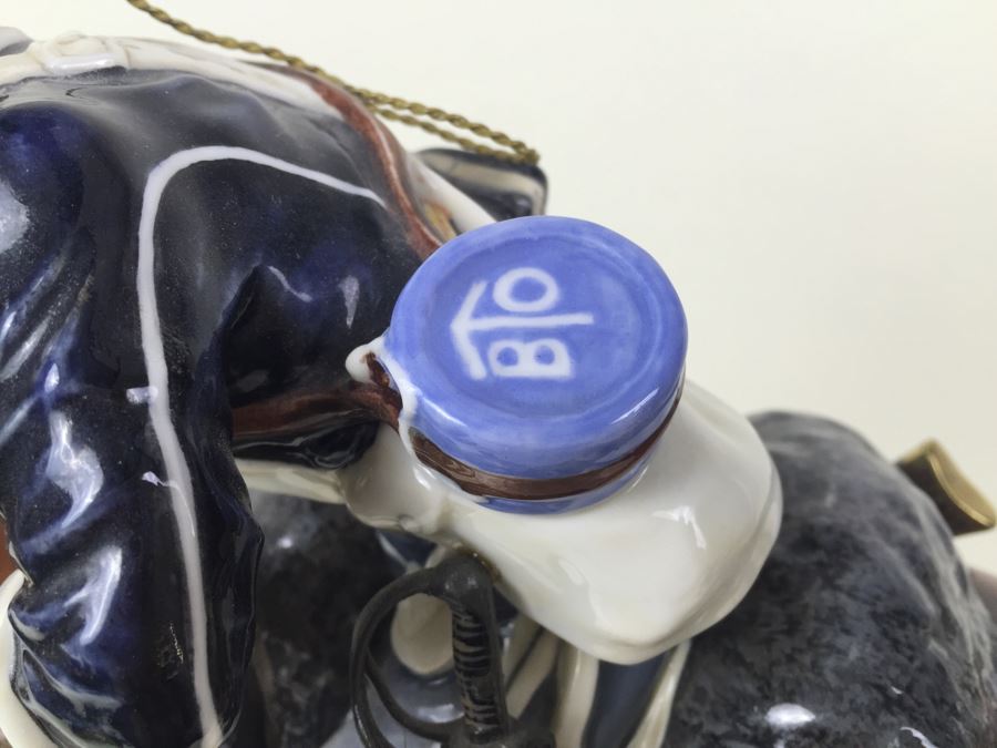 Royal Doulton Large Figure 'The Charge Of The Light Brigade' HN3718 1994 Retails For $15,000 [Photo 31]