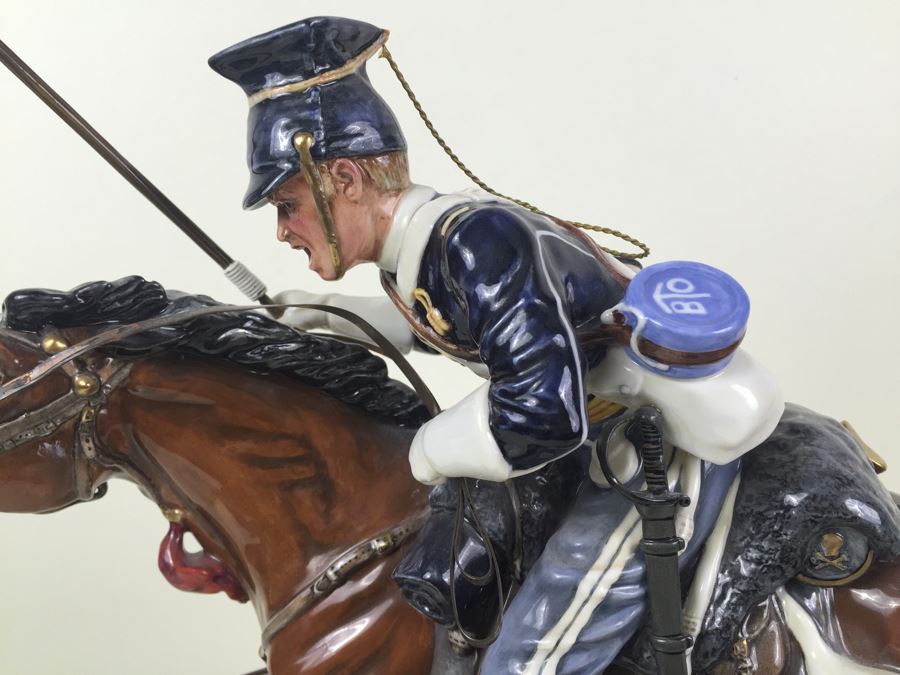 Royal Doulton Large Figure 'The Charge Of The Light Brigade' HN3718 1994 Retails For $15,000 [Photo 30]