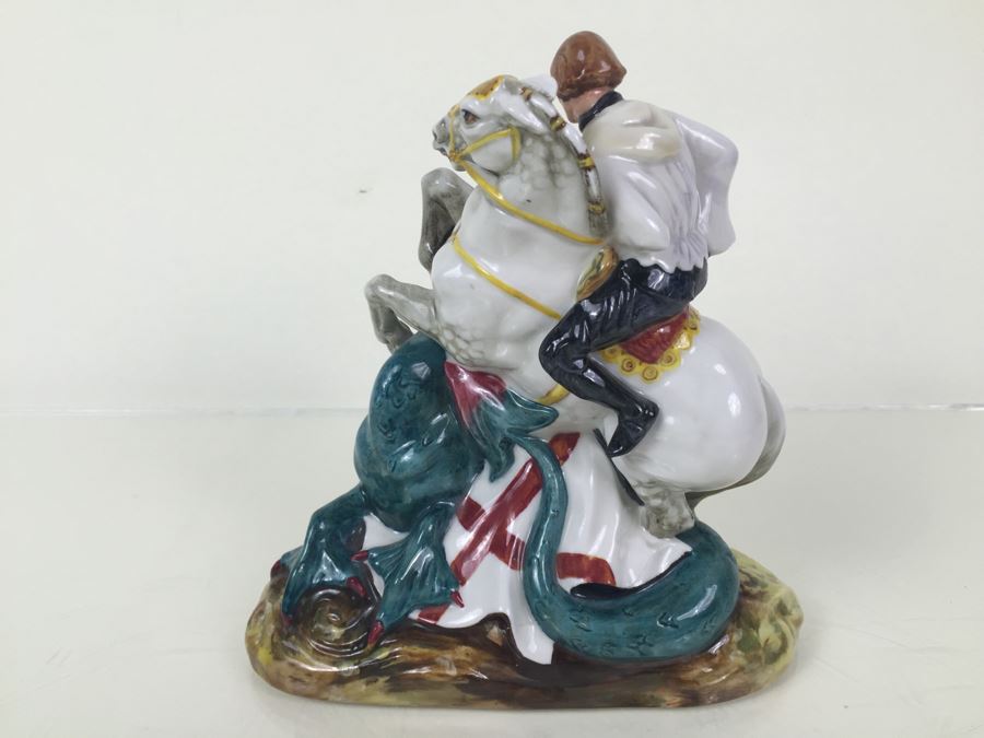 Royal Doulton Figure 'St. George' HN2051 1949 [Photo 11]