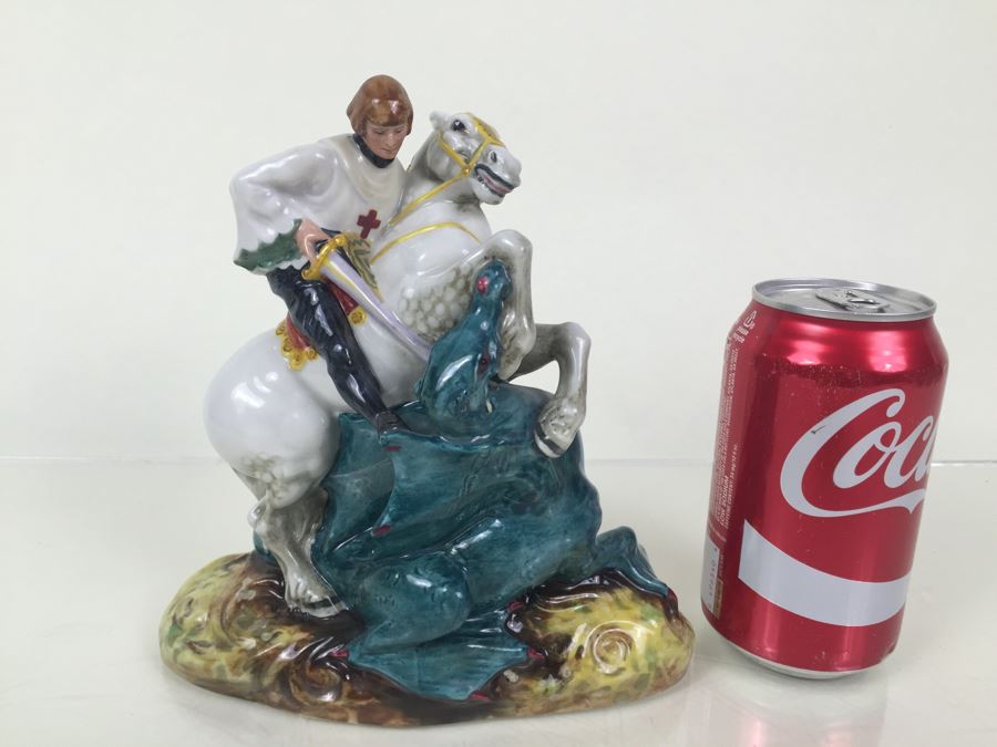 Royal Doulton Figure 'St. George' HN2051 1949 [Photo 4]
