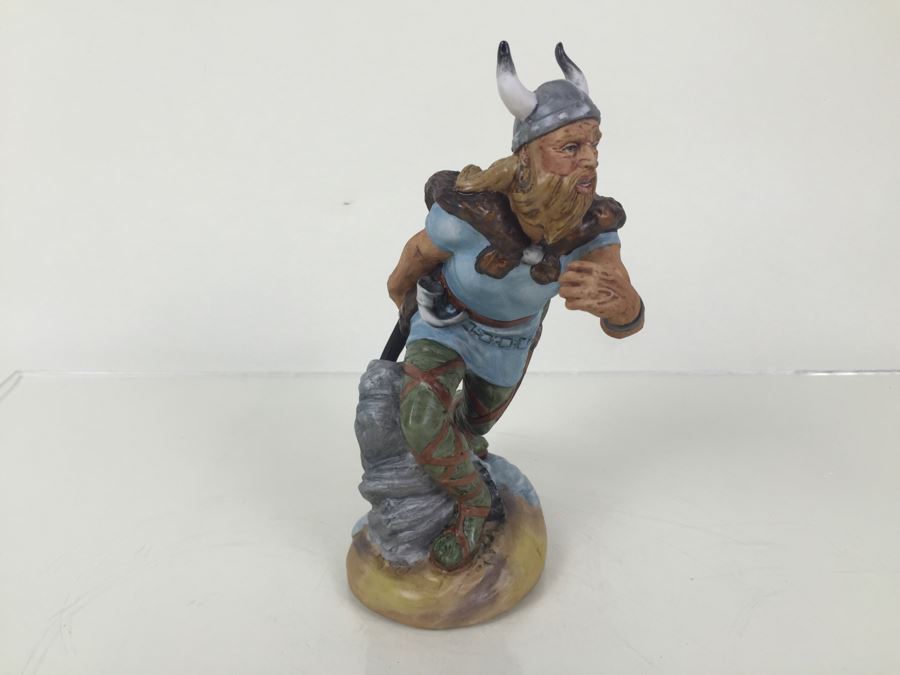 Royal Doulton Figure 'Viking' HN2375 1972 Matte Finish Retails $325 [Photo 11]